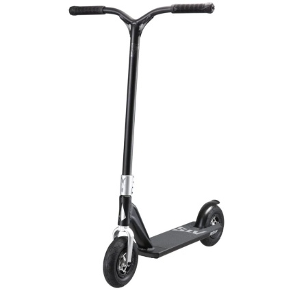 Blunt ATS S2 Dirt Stunt Scooter in Black