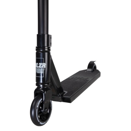 Blazer Pro Shift Mini Black Junior Stunt Scooter